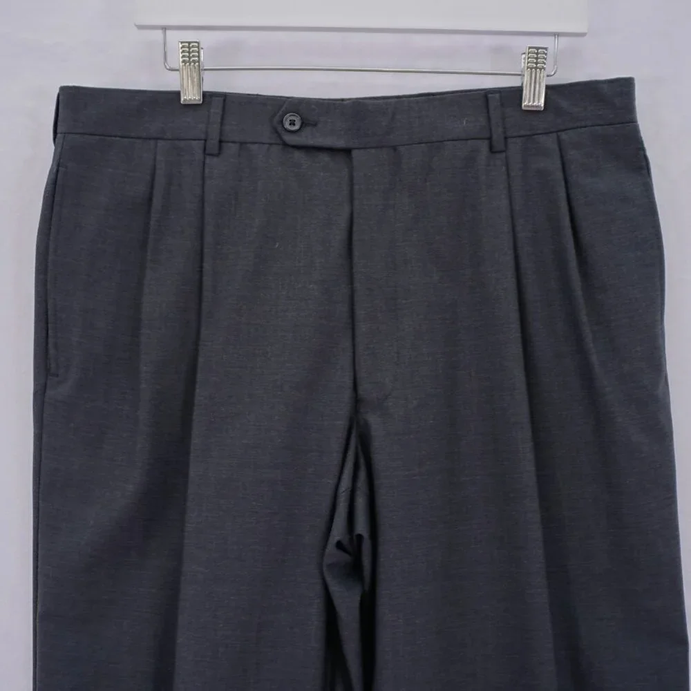 Jos A Bank Gray Wool Dress Pants Trousers 36 / 26.5 Short Mid Rise Pleated Cuffe
